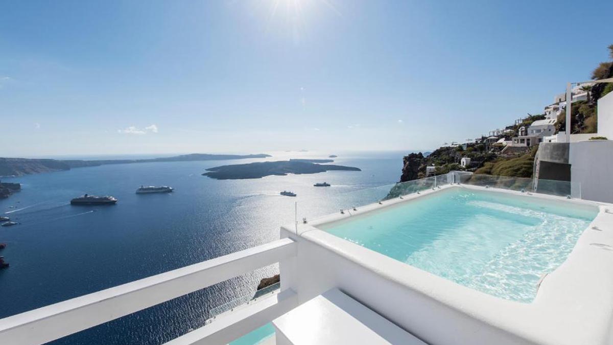 Aqua Luxury Suites Santorini